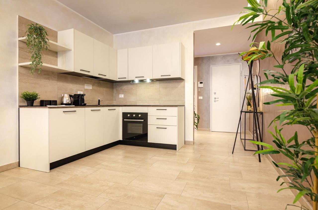 Goito Luxury Apartment, In The Historical Center Bologna Exterior photo